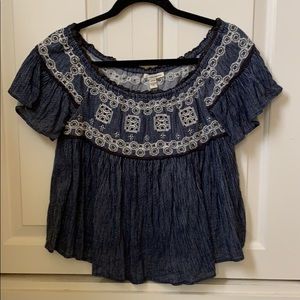 American Eagle off the shoulder blouse
